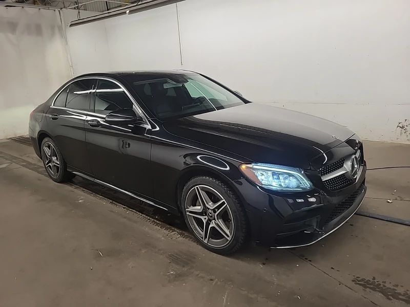 Mercedes-Benz C 300 4MATIC Sedan * CARFAX* 