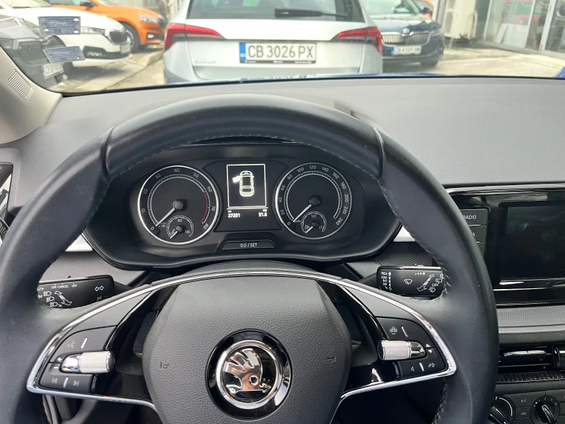 Skoda Fabia 1.0 MPI LPG, снимка 8 - Автомобили и джипове - 53596246