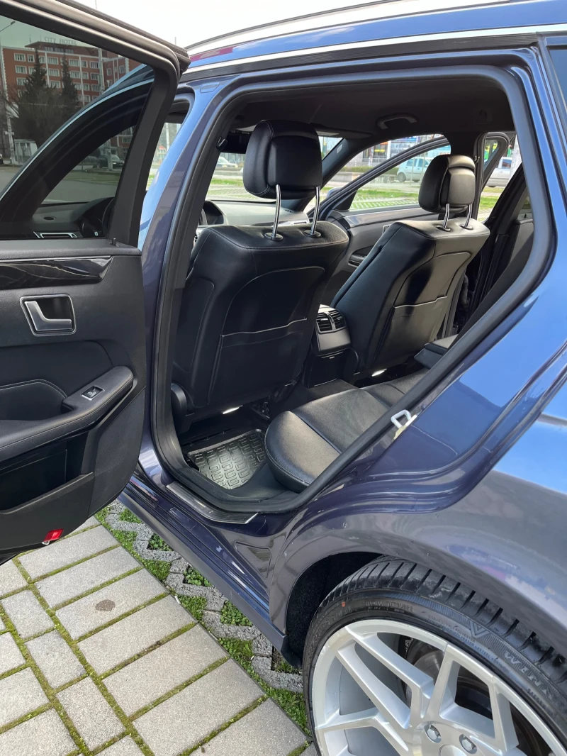 Mercedes-Benz E 300 - 22222 лв. - 45278452 10