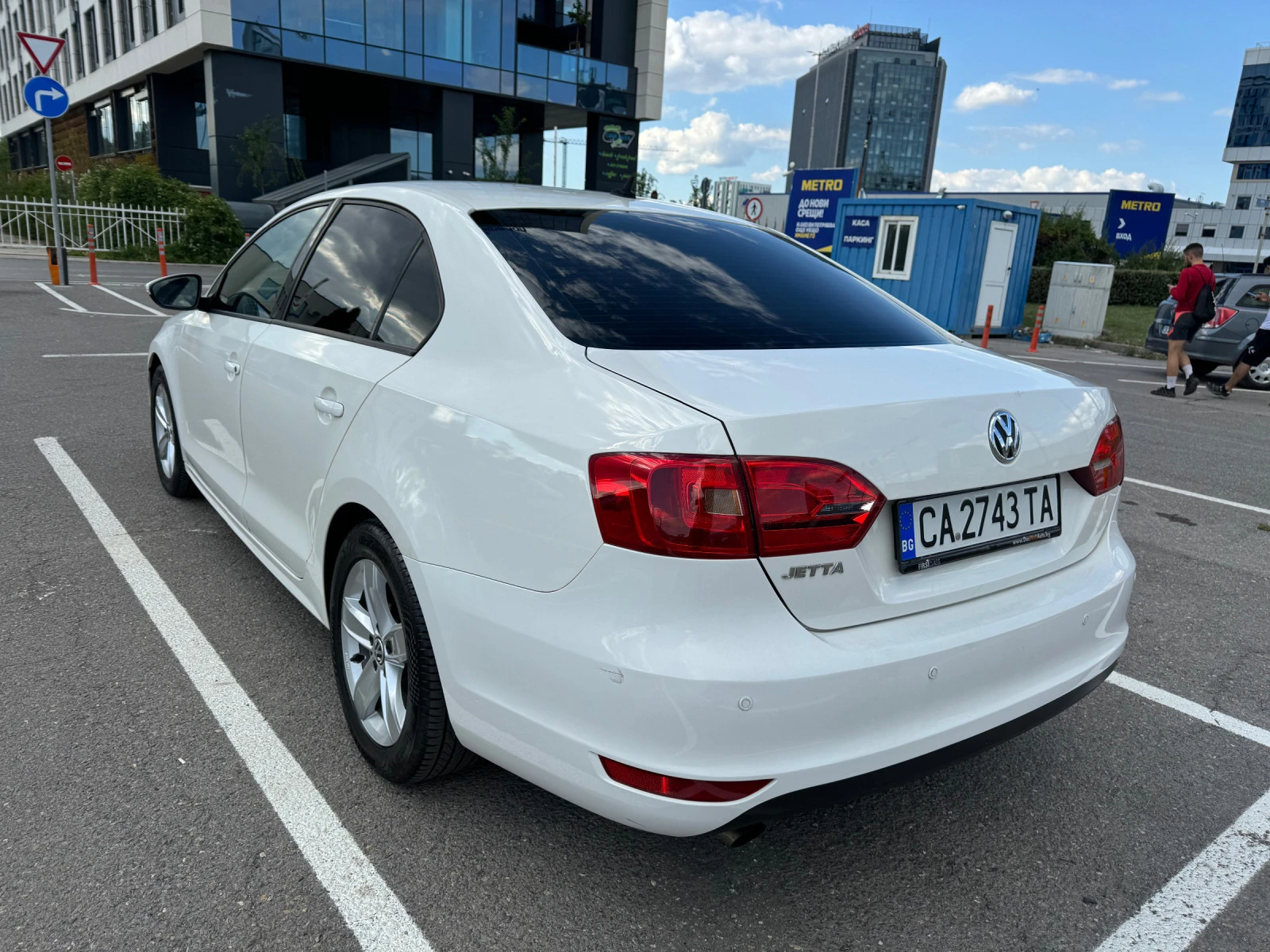 VW Jetta  - изображение 4