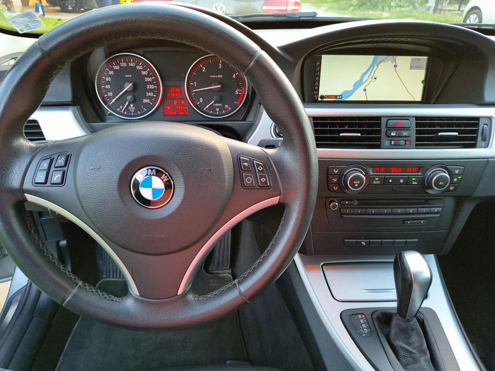 BMW 325 LCI 3.0 M57 197к.с. задно - изображение 8