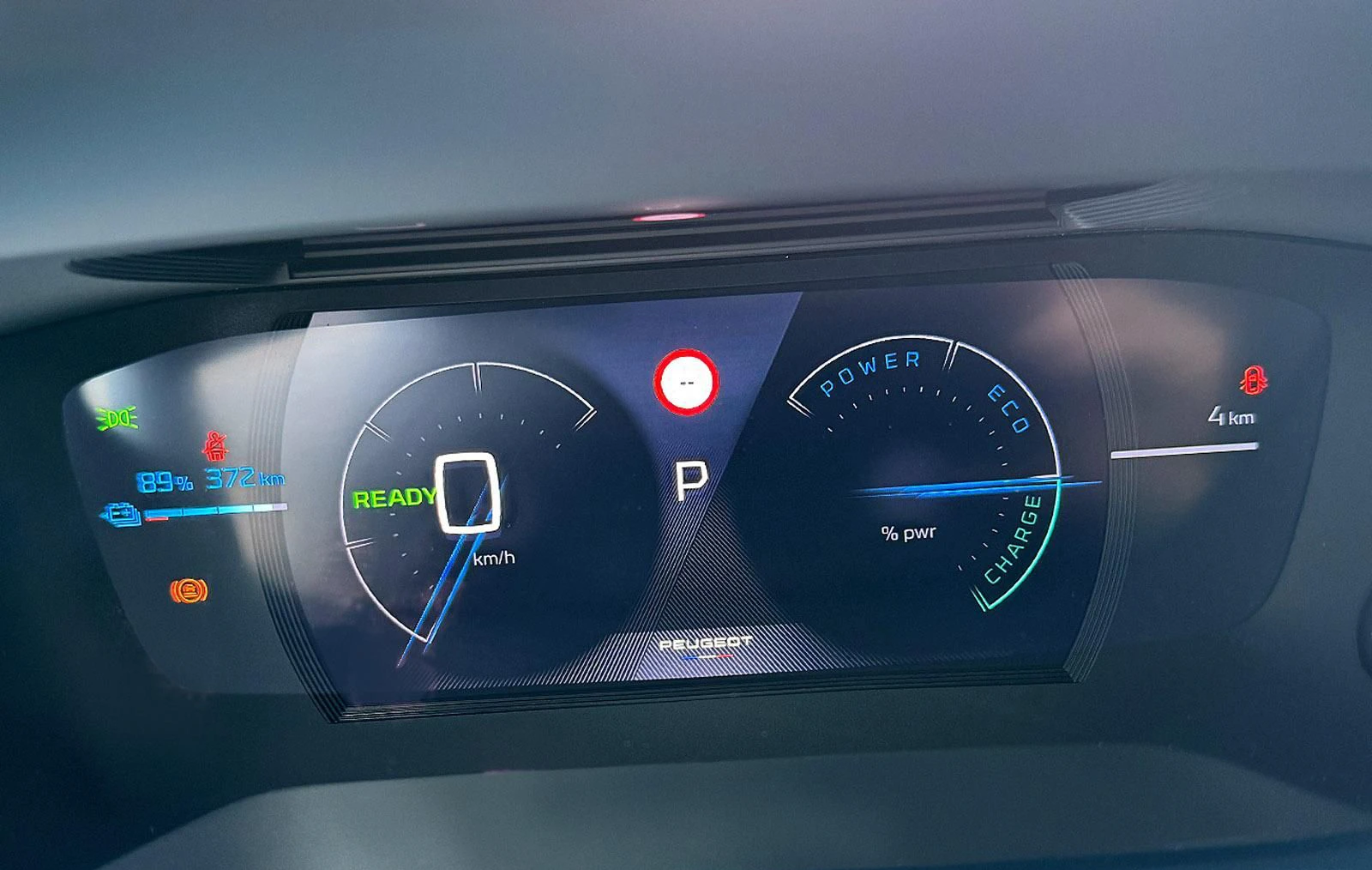 Peugeot 208 !/ELECTRIC/GT+ /156HP/360/PANO/140e | Mobile.bg   14