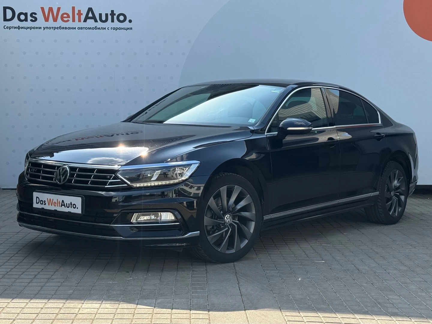 VW Passat 2.0 TDI SCR DSG Highline | Mobile.bg — изображение 1