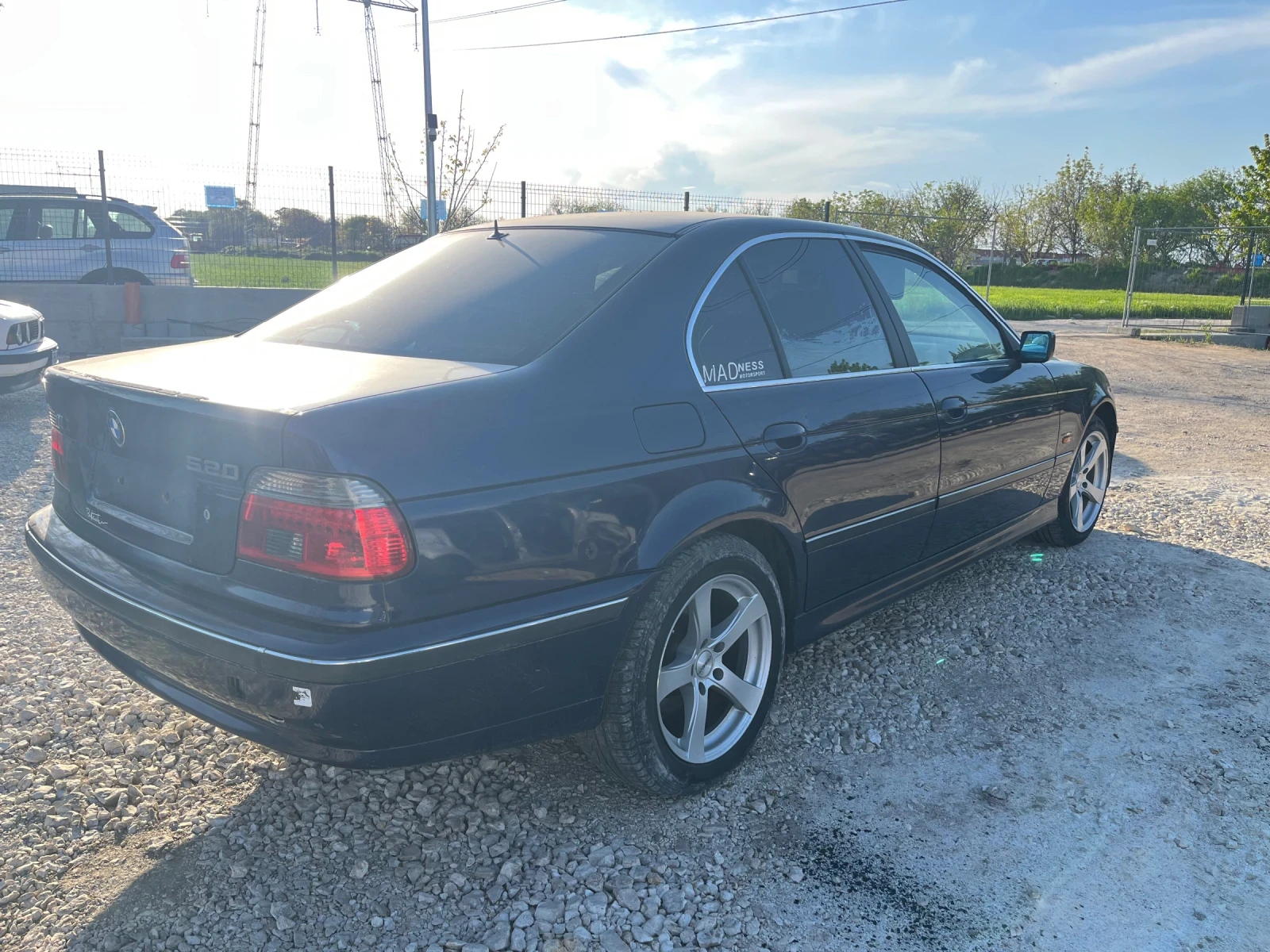 BMW 520 E39 520i на ЧАСТИ - изображение 3
