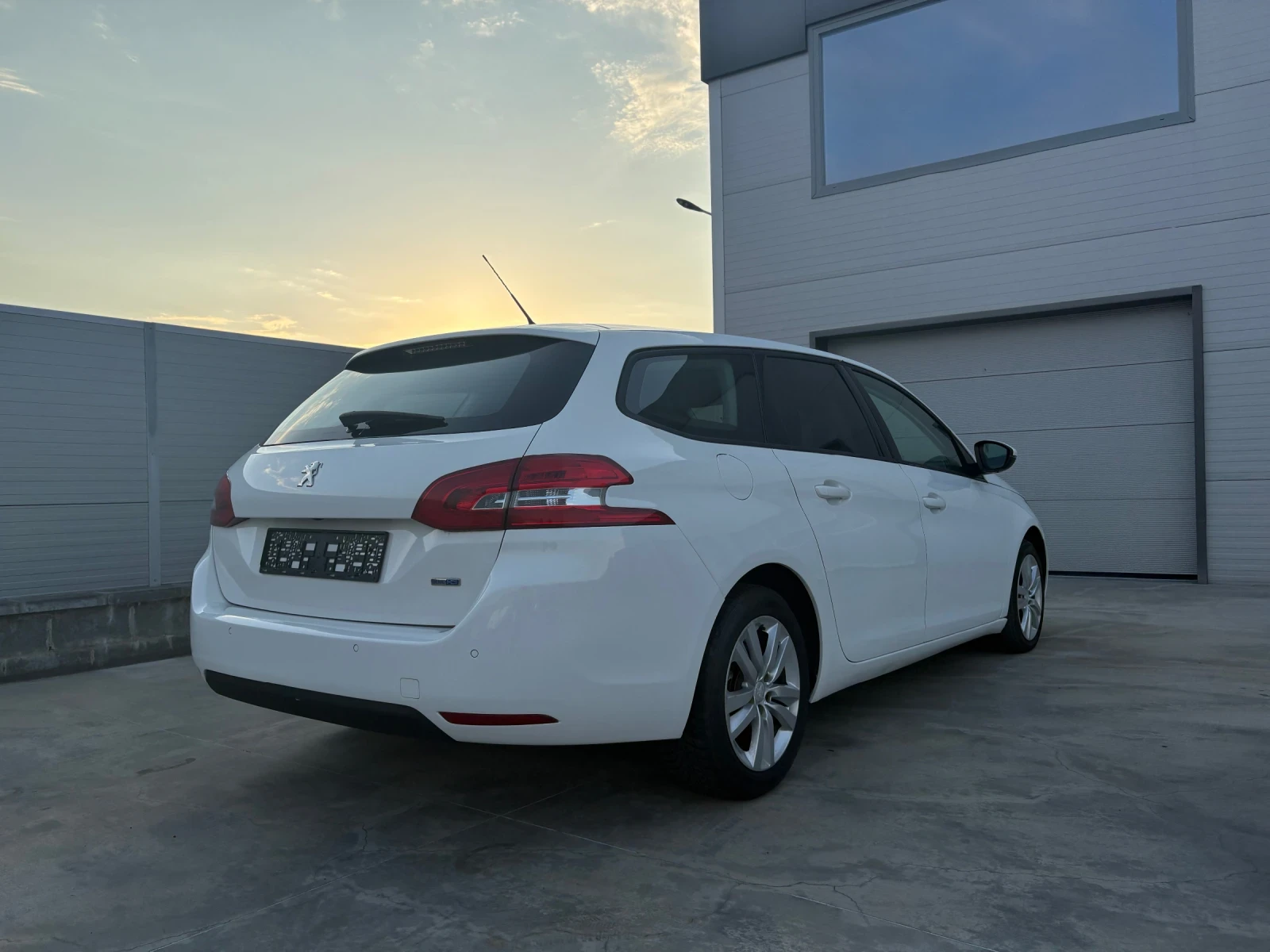 Peugeot 308  - изображение 6