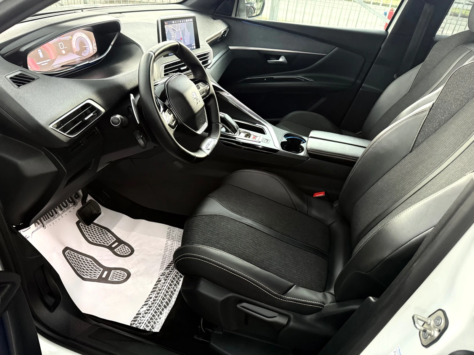 Peugeot 3008 1.5 GT LINE AVTOMAT - изображение 7