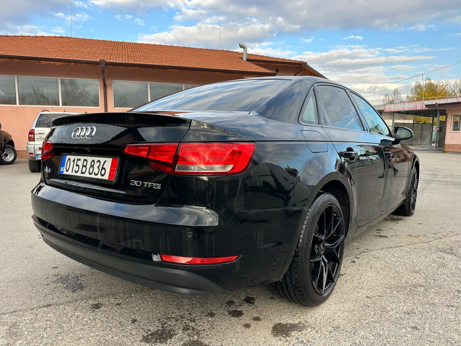 Audi A4  - изображение 4