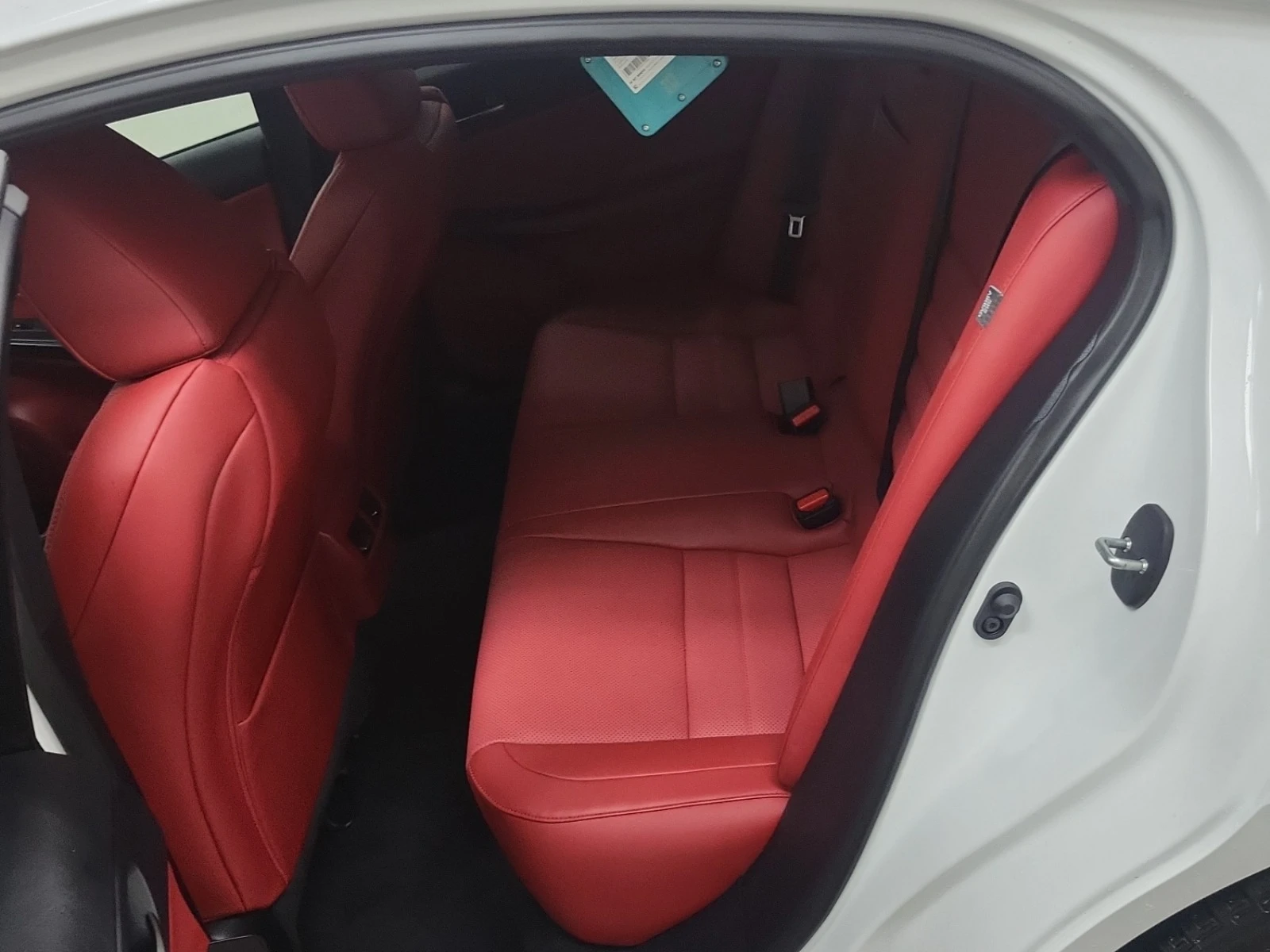 Lexus IS 350 F-SPORT * * CARFAX * *   * *  | Mobile.bg   11