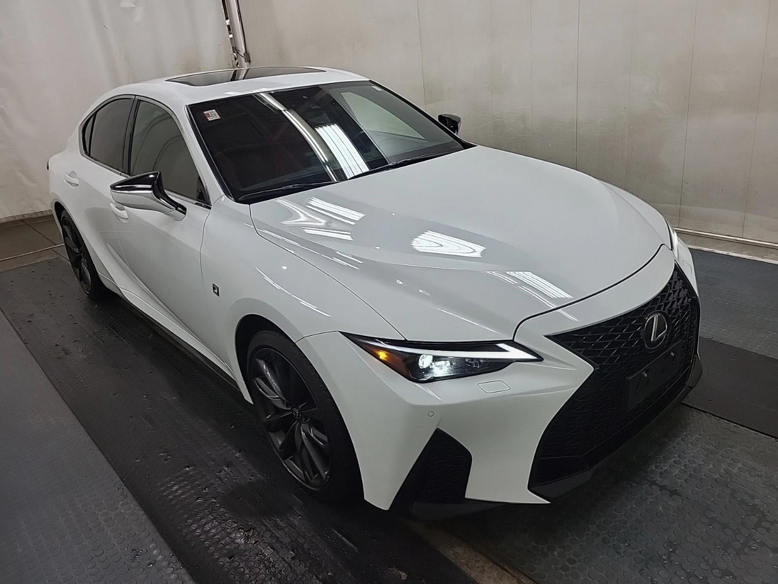 Lexus IS 350 F-SPORT * * CARFAX * *   * *  | Mobile.bg   2