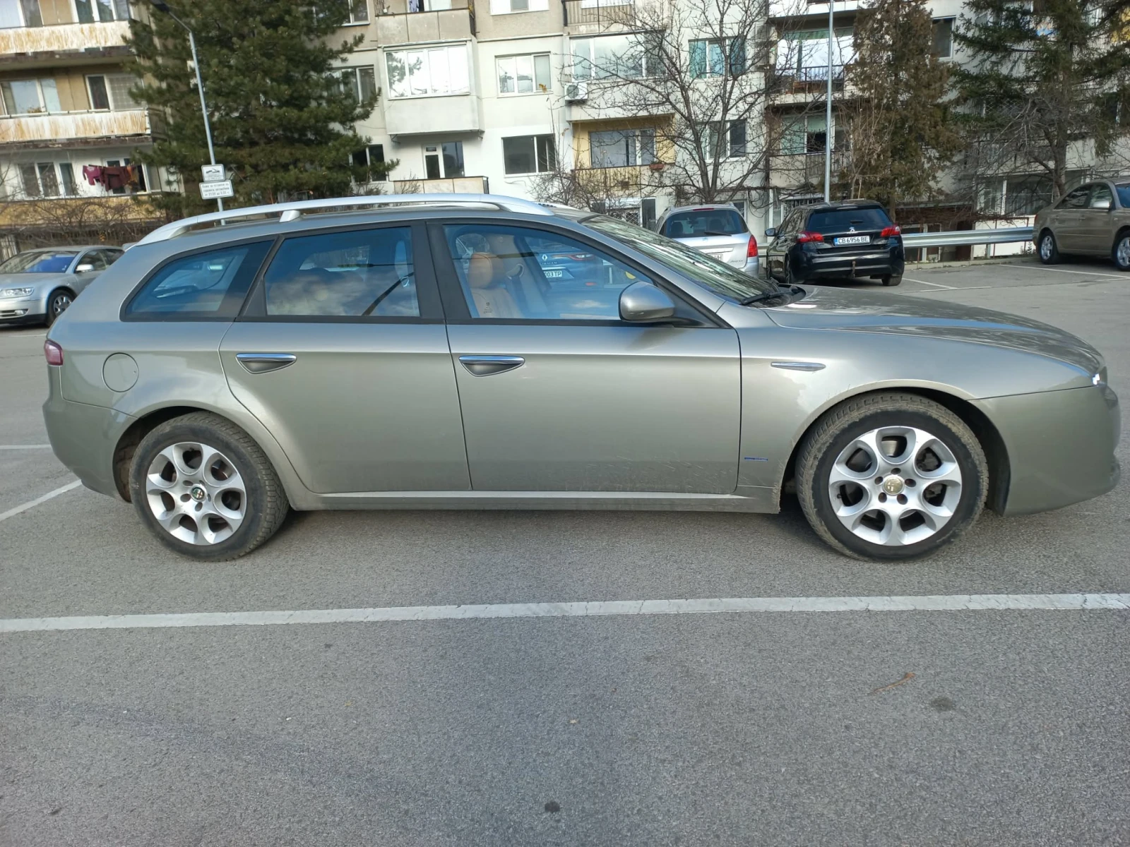 Alfa Romeo 159 sportwagon 1.9 jtdm - изображение 9