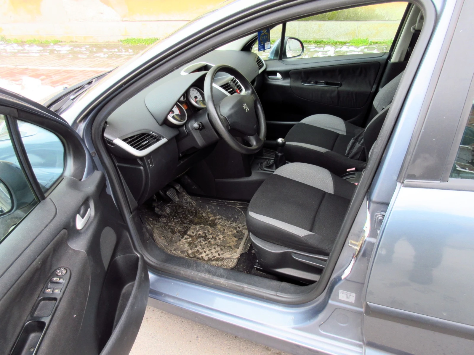 Peugeot 207 1.4 HDI Facelift | Mobile.bg � ����������� 9