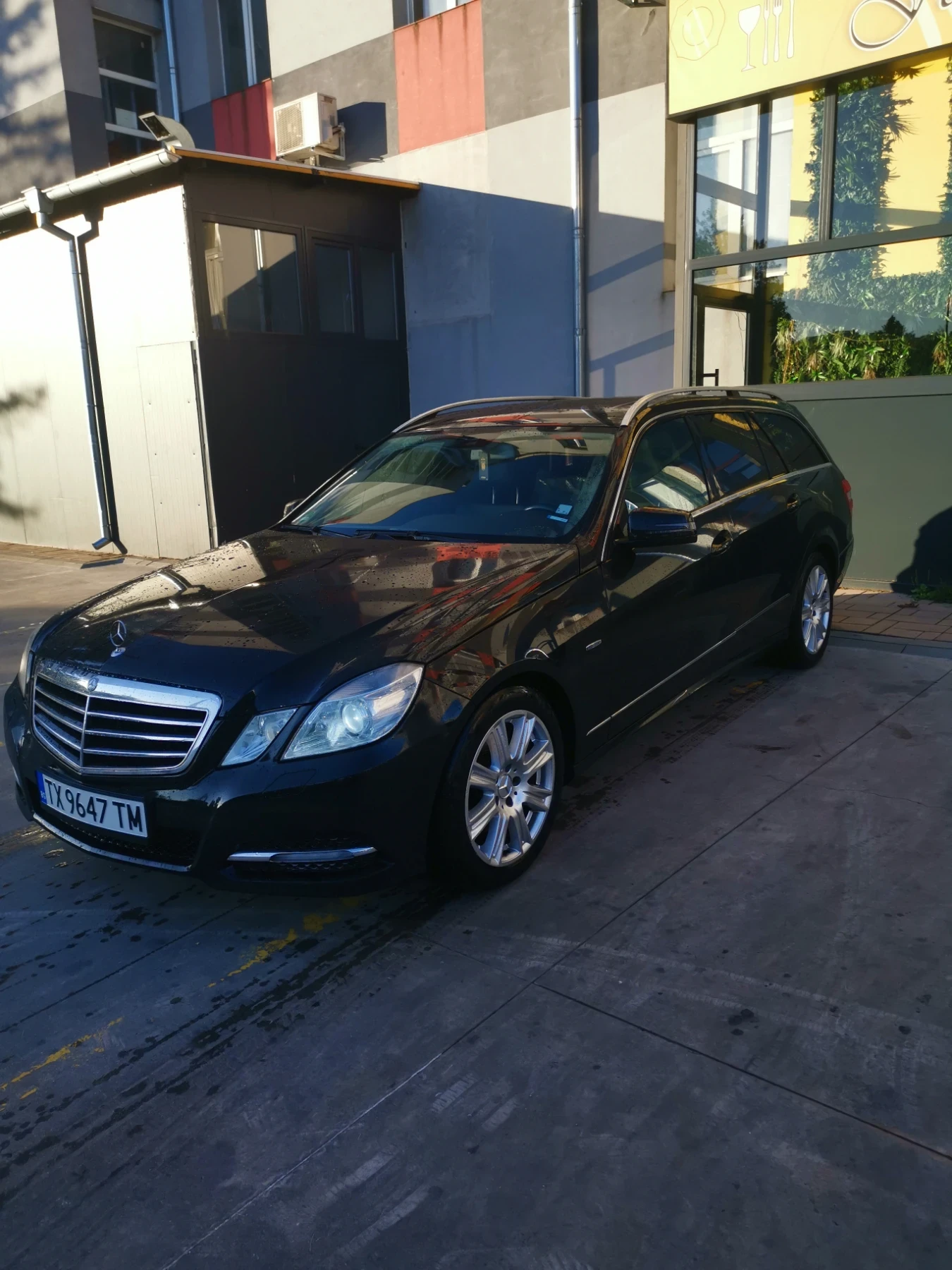 Mercedes-Benz E 350  - изображение 2