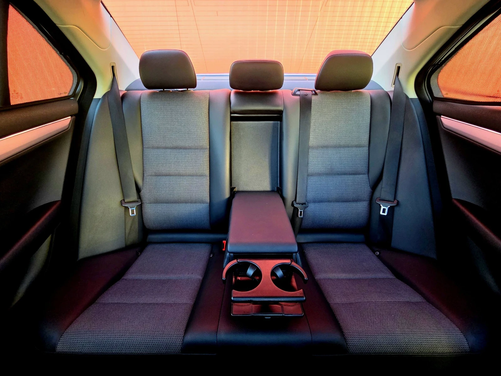 Mercedes-Benz C 350 ����������� ������ ������� | Mobile.bg � ����������� 17