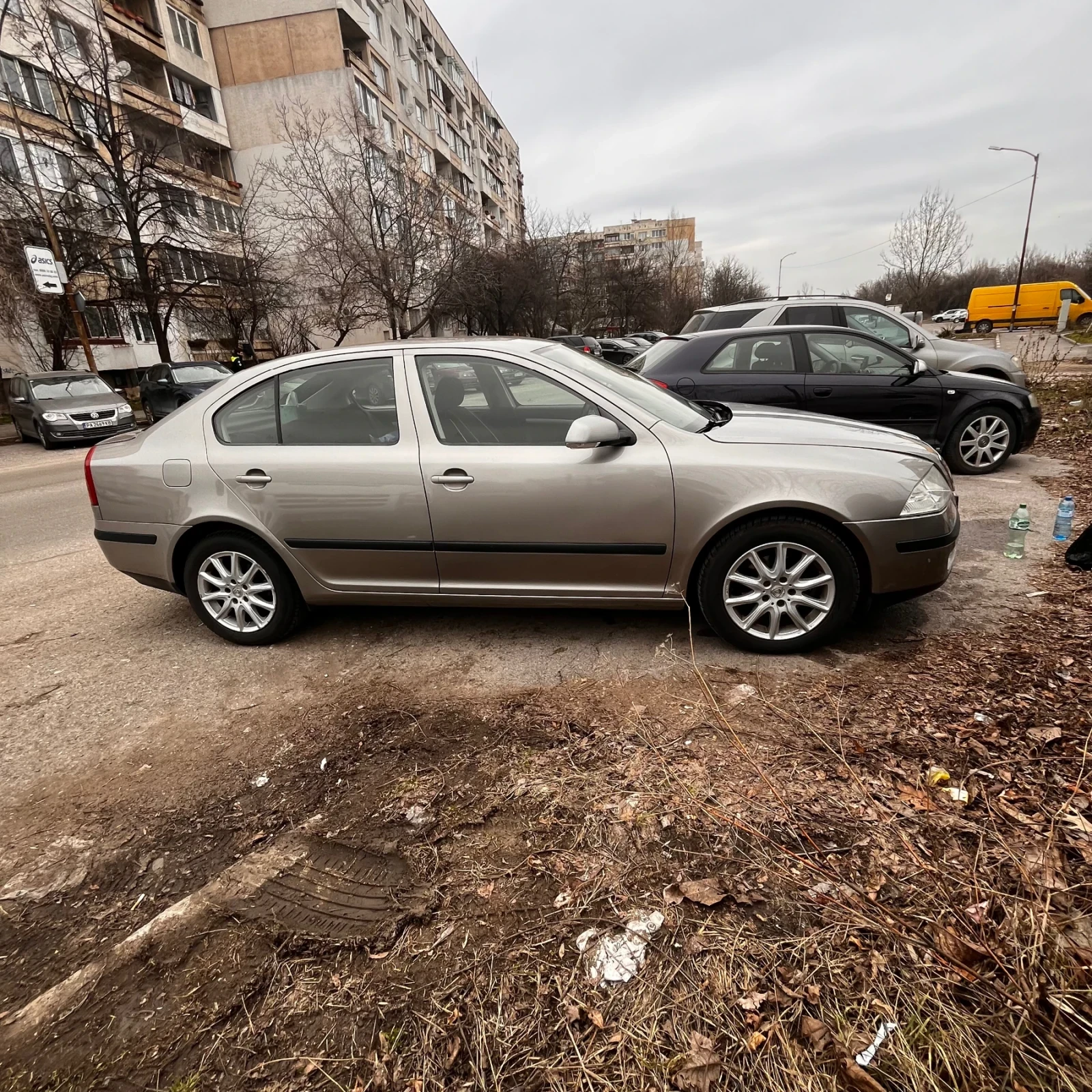 Skoda Octavia, снимка 2 - Автомобили и джипове - 53737738