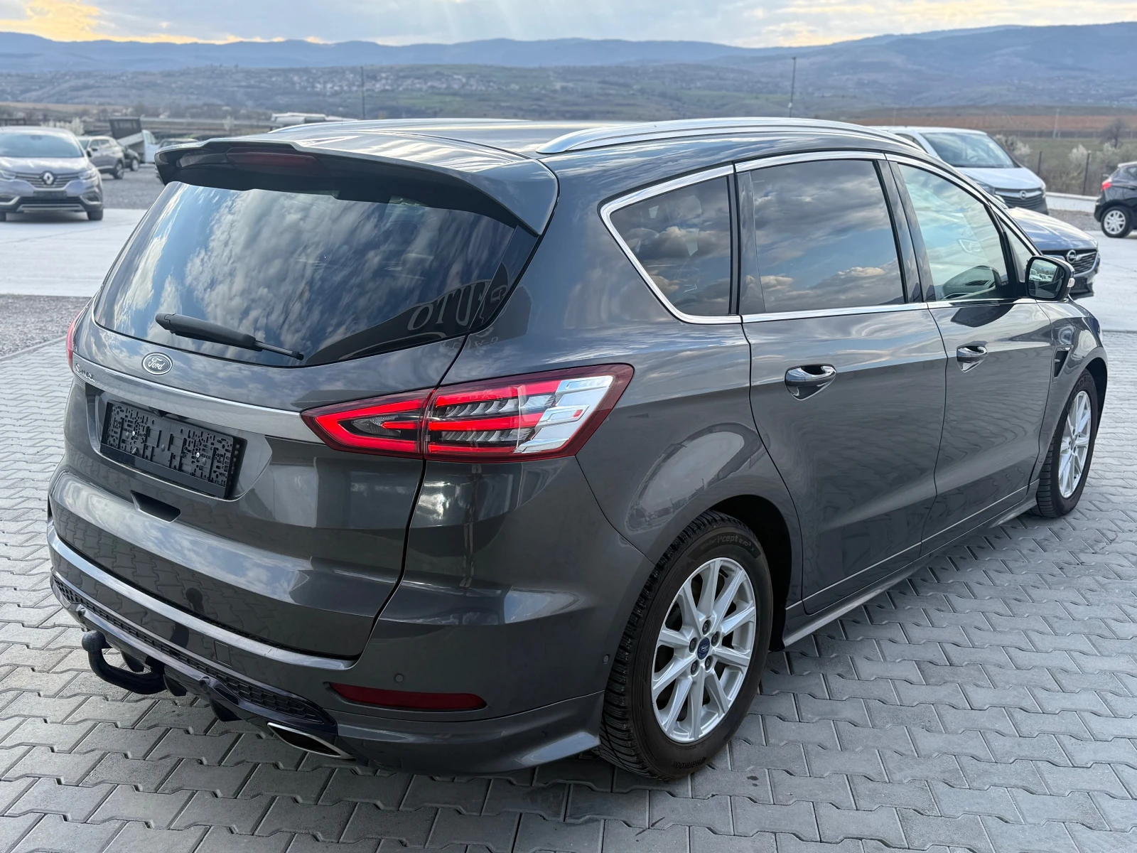 Ford S-Max 2.0TDCI ST-line 7 места   Собствен лизинг !!!, снимка 5 - Автомобили и джипове - 53995729
