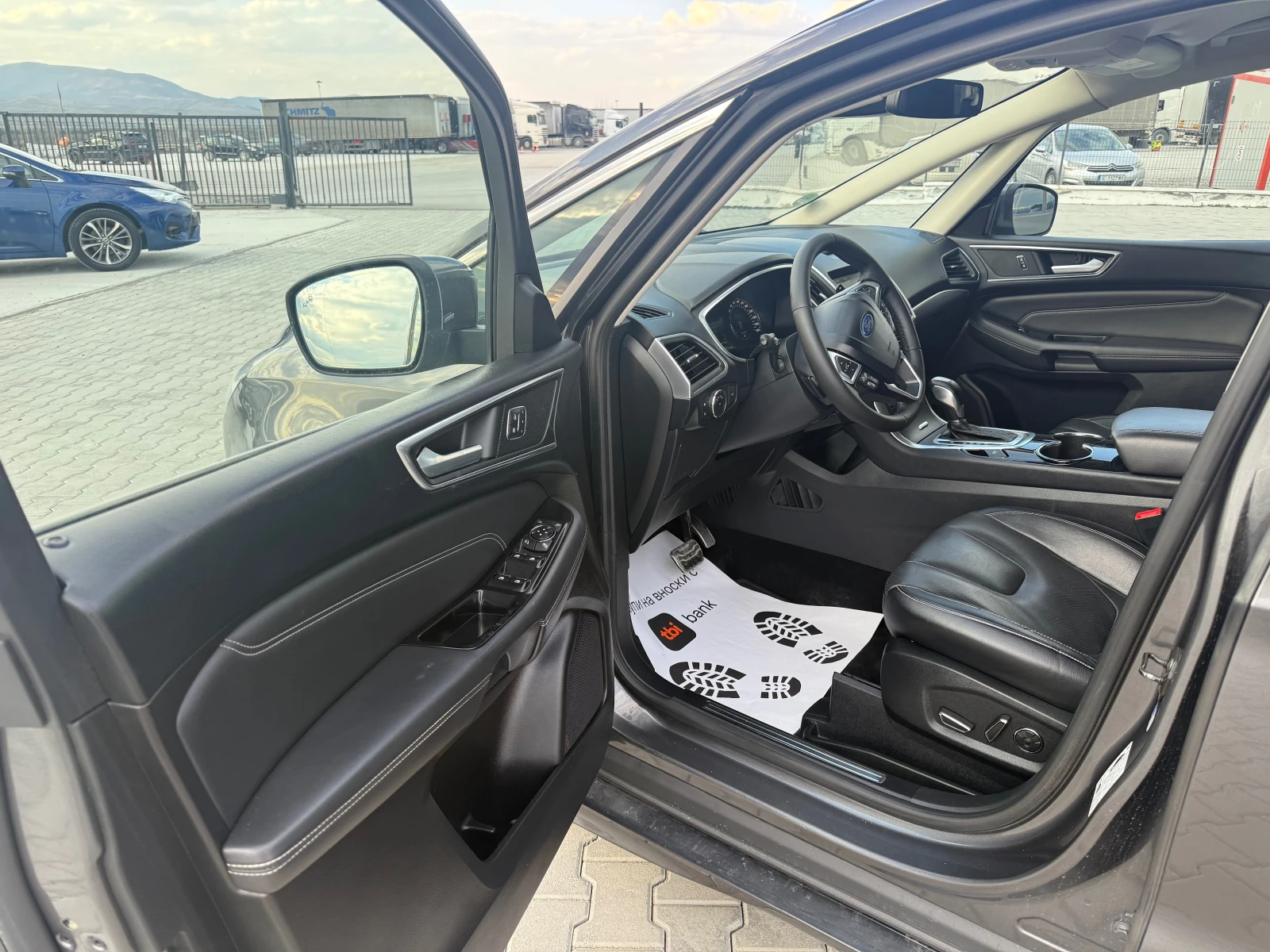 Ford S-Max 2.0TDCI ST-line 7 места   Собствен лизинг !!!, снимка 9 - Автомобили и джипове - 53995729