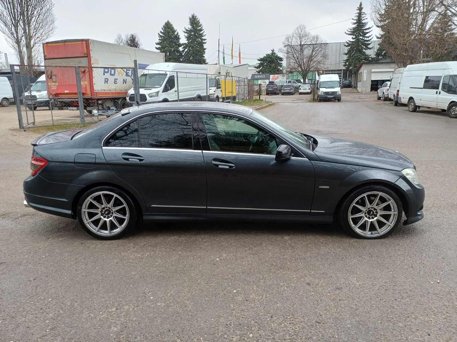 Mercedes-Benz C 320 CDI AMG Line Avantgarde , снимка 8 - Автомобили и джипове - 54030522