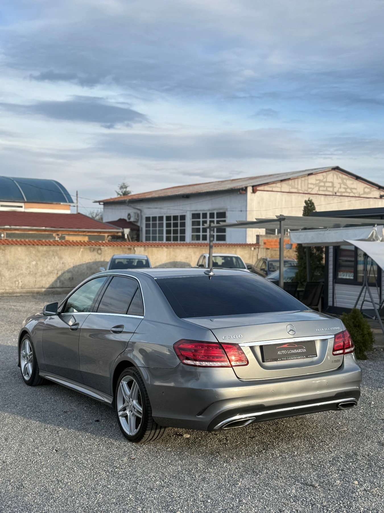 Mercedes-Benz E 300 Bluetec Hybrid; AMG, снимка 5 - Автомобили и джипове - 54164835