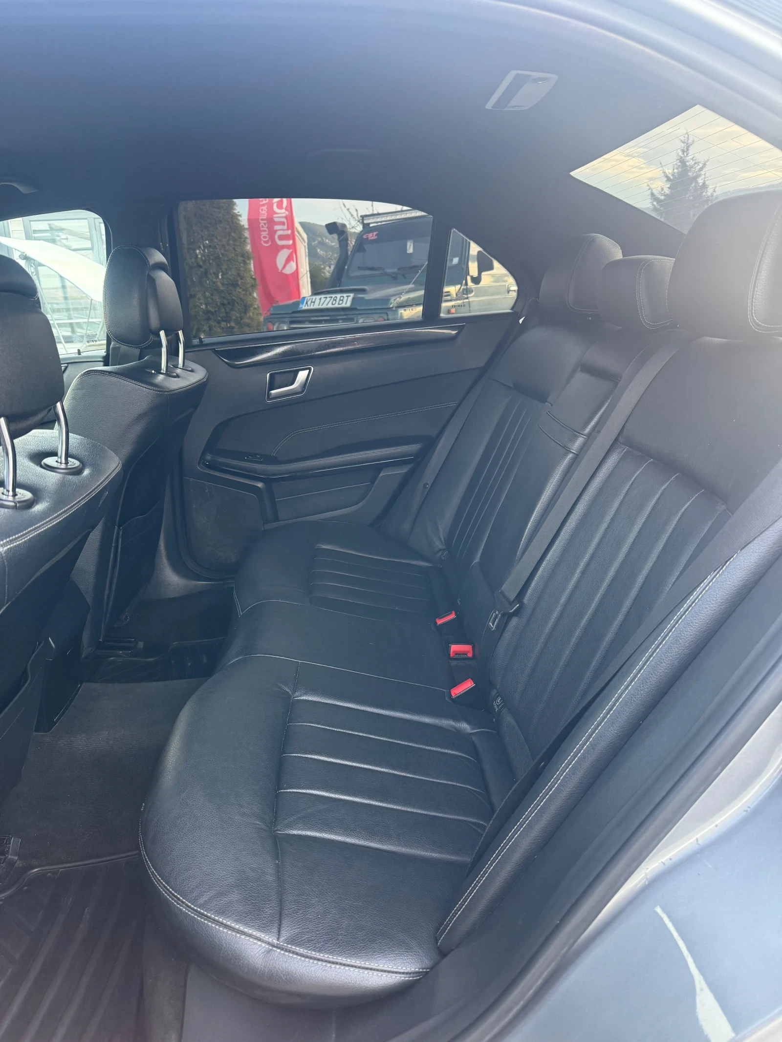 Mercedes-Benz E 300 Bluetec Hybrid; AMG, снимка 10 - Автомобили и джипове - 54164835