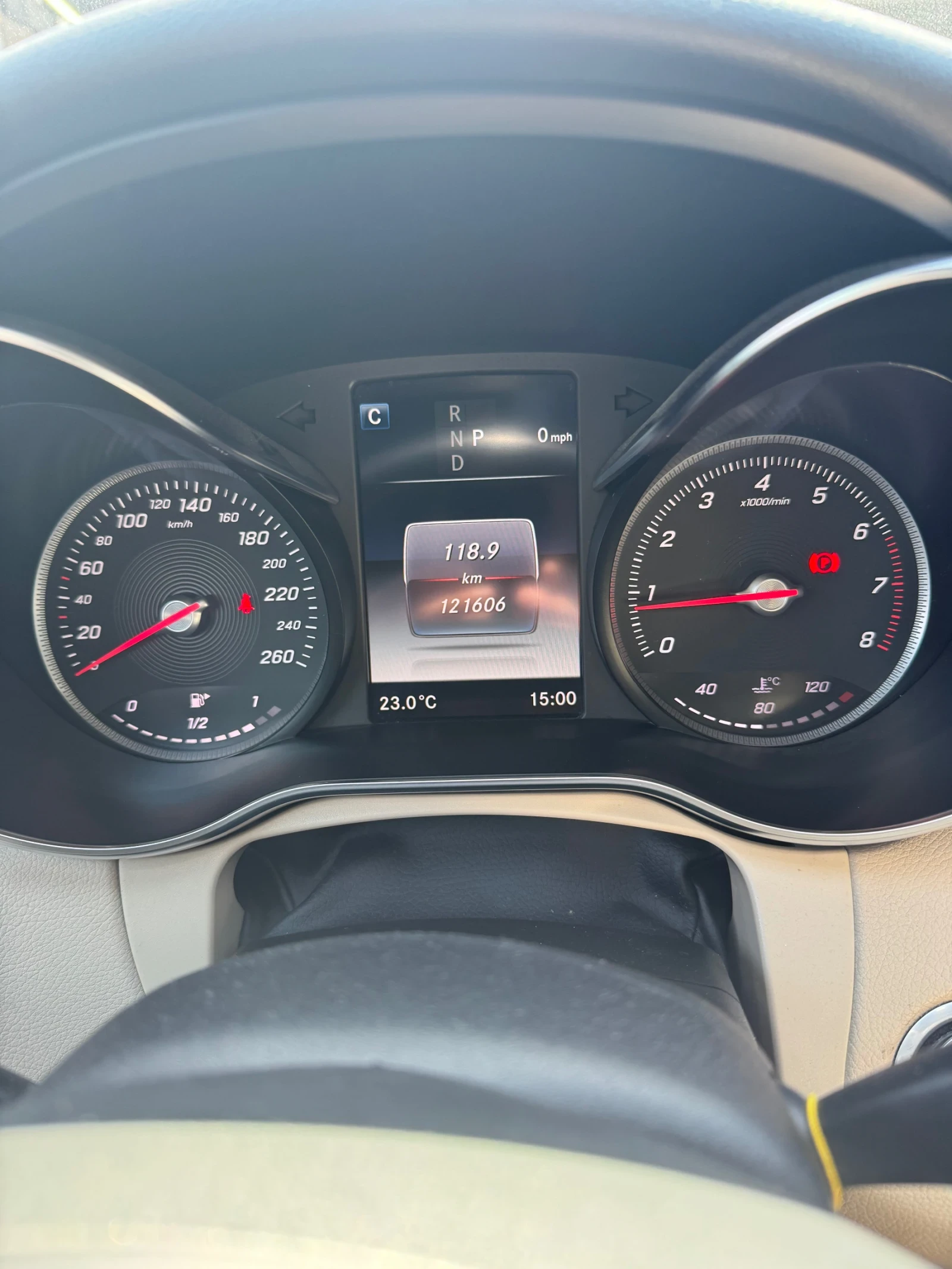 Mercedes-Benz C 300, снимка 14 - Автомобили и джипове - 54235210