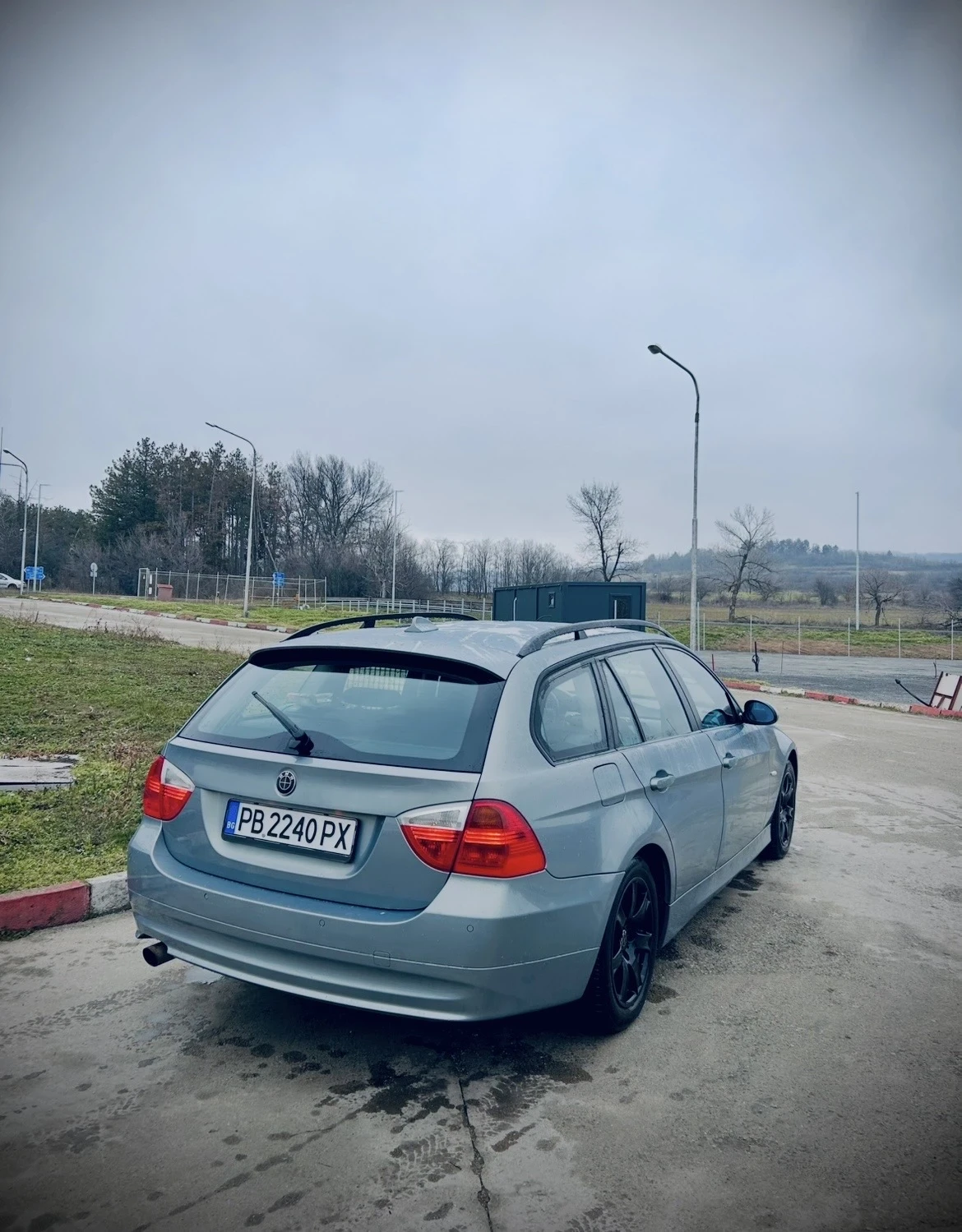 BMW 320 2.0d, снимка 3 - Автомобили и джипове - 54347617