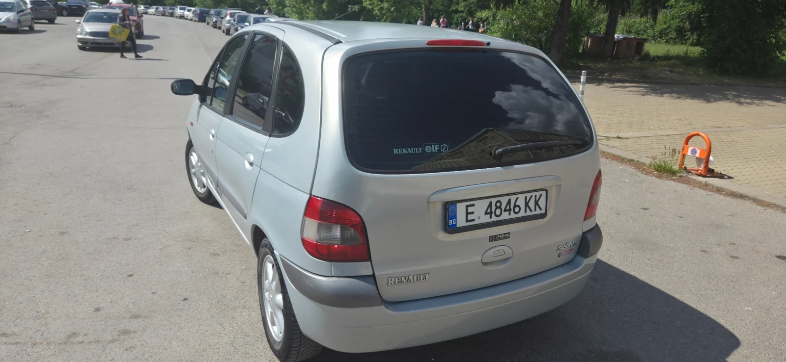 Renault Scenic, снимка 5 - Автомобили и джипове - 54620761