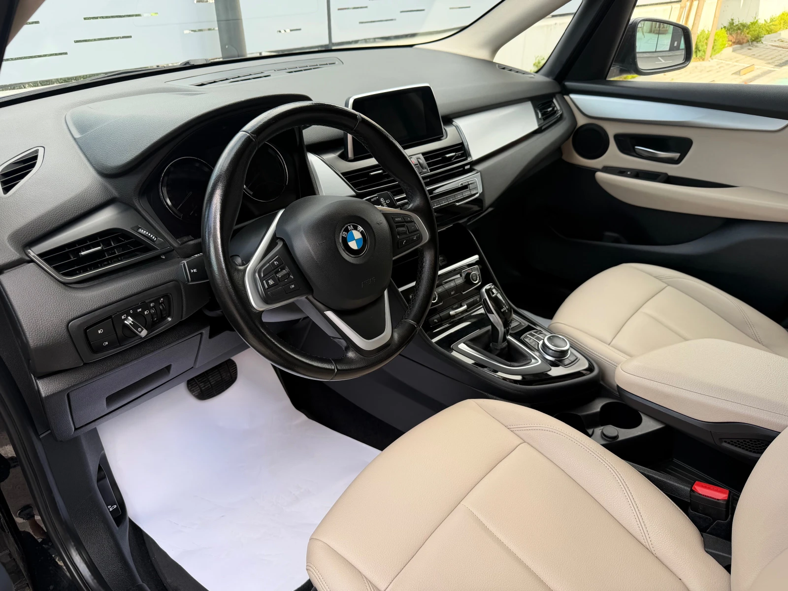 BMW 2 Active Tourer 1.5D FACE NAVI AUTOMATIC LED EURO6D, снимка 11 - Автомобили и джипове - 54918708