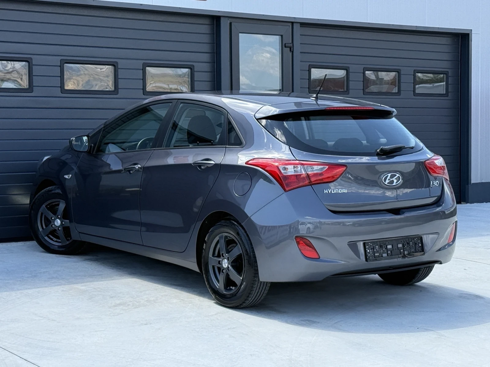 Hyundai I30 1.6 crdi, снимка 6 - Автомобили и джипове - 55451509