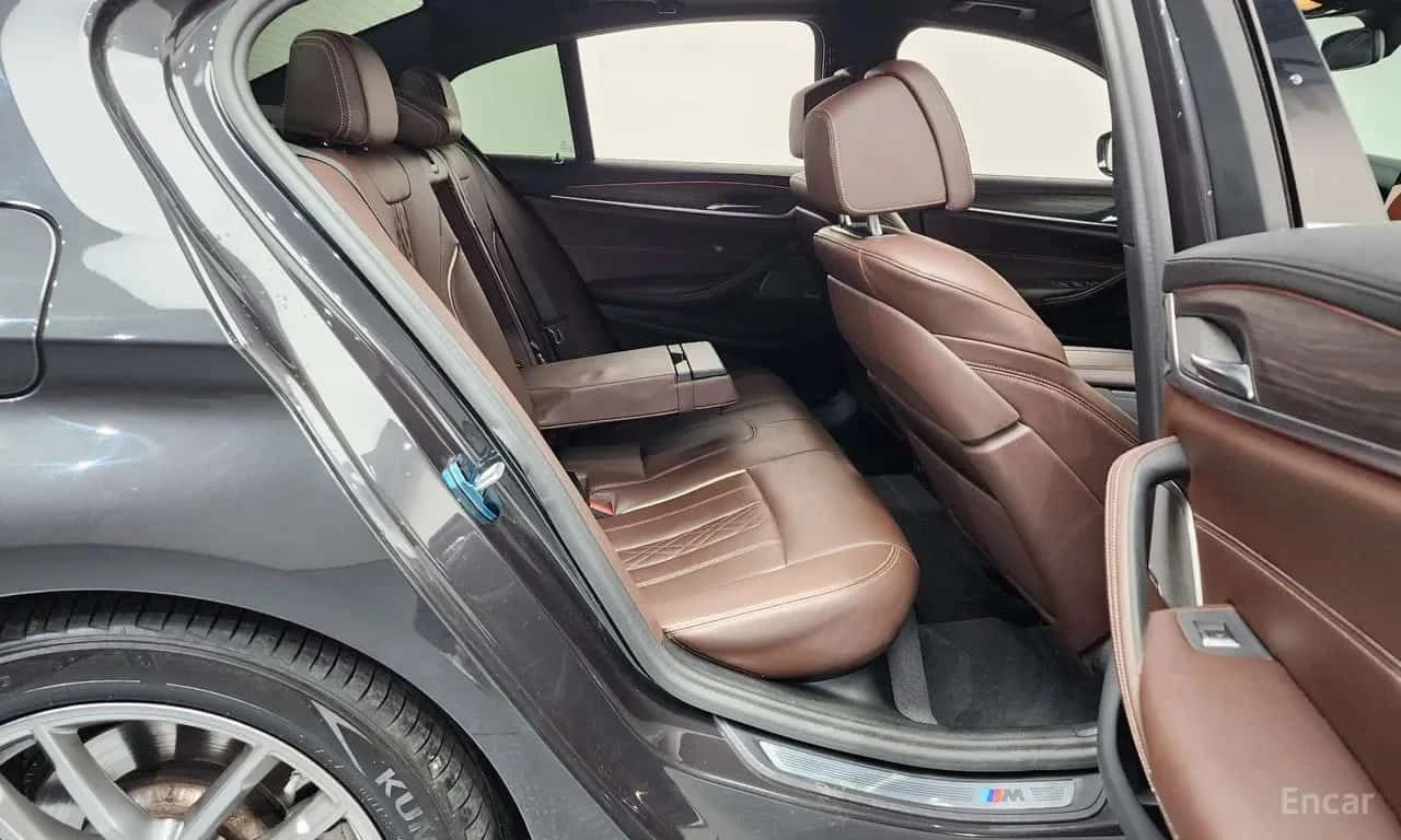 BMW 520 | M SPORT | HUD | HARMAN/K | , снимка 12 - Автомобили и джипове - 55622529