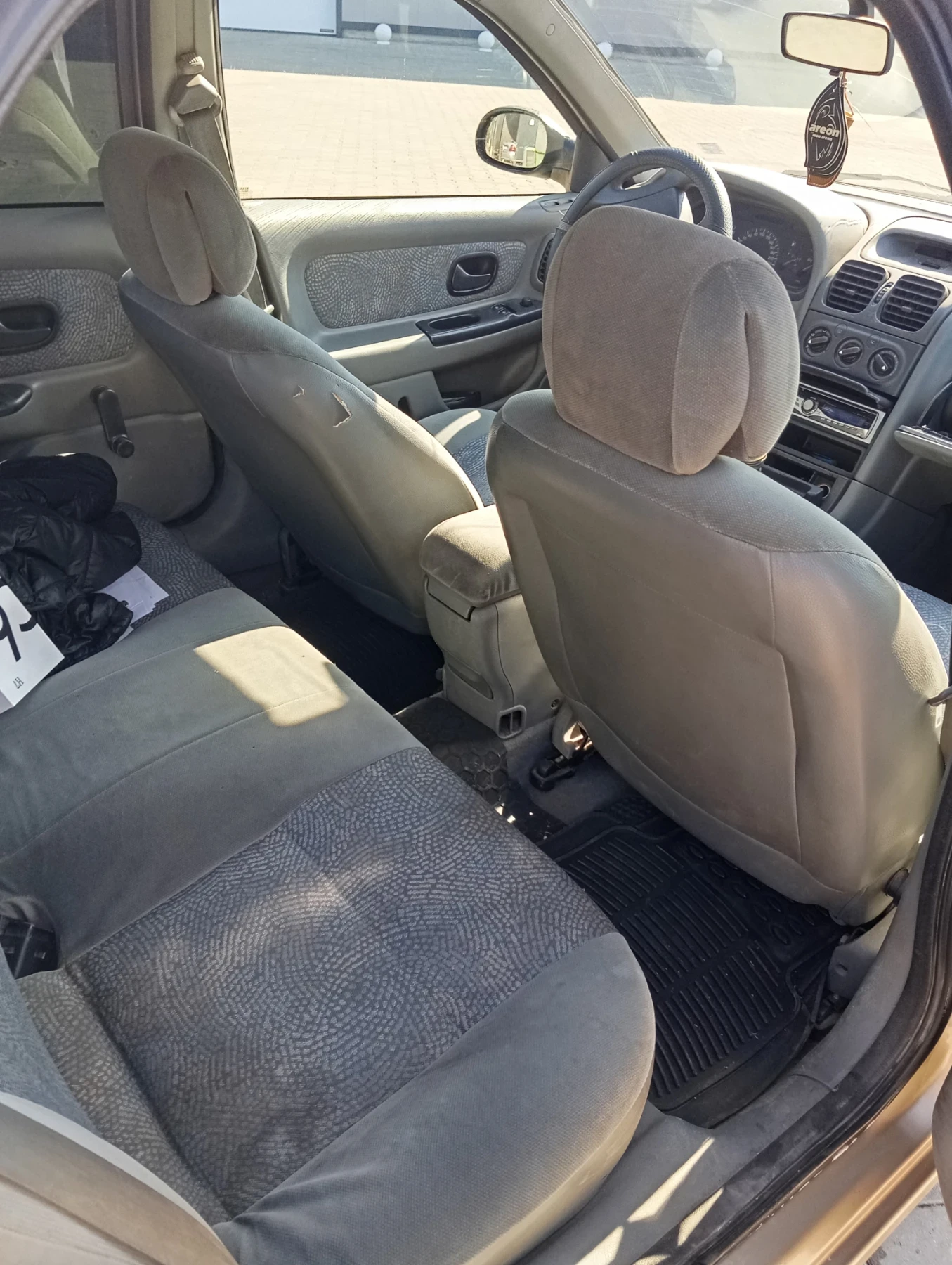 Renault Laguna, снимка 5 - Автомобили и джипове - 55658011