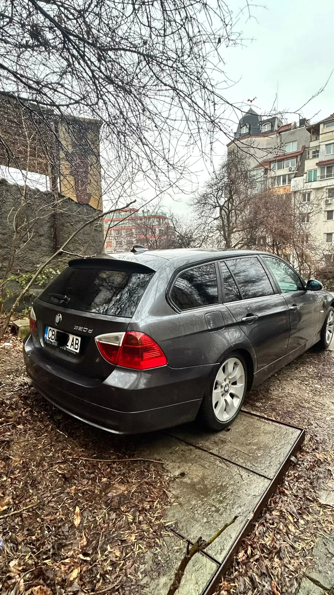 BMW 320