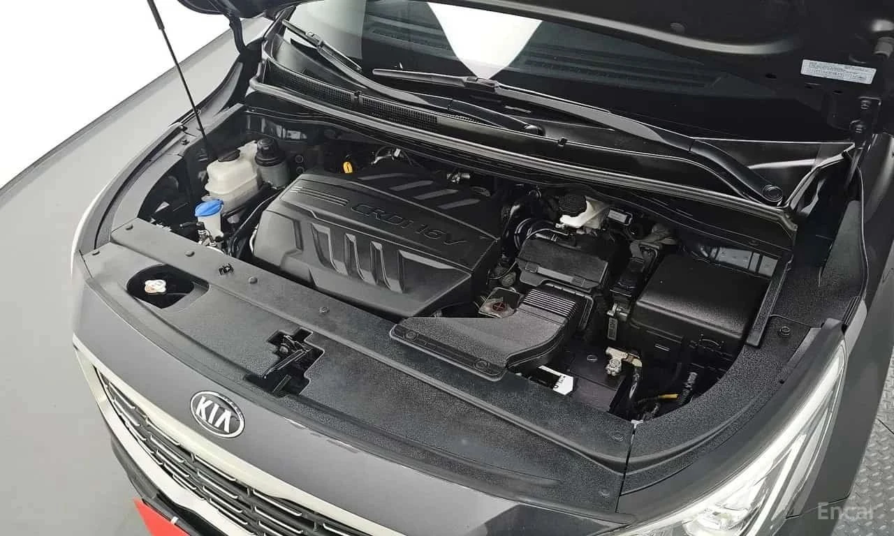 Kia Carnival, снимка 6 - Автомобили и джипове - 56688317