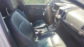 Chevrolet Captiva 2.4i 4x4 automat, снимка 3