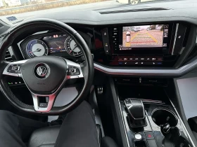 VW Touareg 3.0 TDI R-LINE , снимка 10