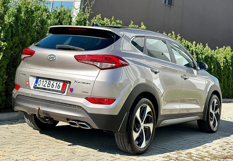 Hyundai Tucson, снимка 6 - Автомобили и джипове - 41708021