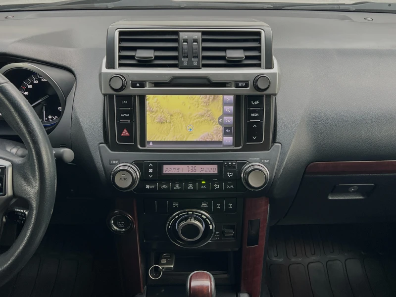 Toyota Land cruiser 2.8d Premium Luxury БЕЗ ДДС, снимка 9 - Автомобили и джипове - 48251508