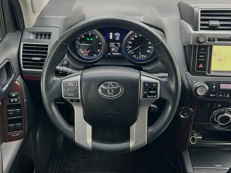 Toyota Land cruiser 2.8d Premium Luxury БЕЗ ДДС, снимка 8 - Автомобили и джипове - 48251508