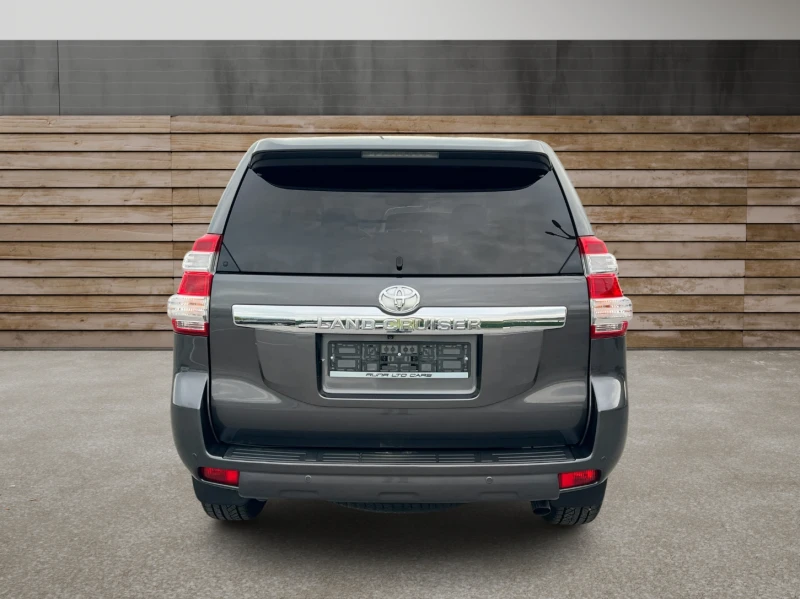 Toyota Land cruiser 2.8d Premium Luxury БЕЗ ДДС, снимка 5 - Автомобили и джипове - 48251508