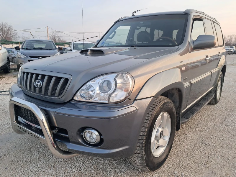 Hyundai Terracan 2.9 Италия, 170000км , 4х4, Теглич , снимка 1 - Автомобили и джипове - 49350718