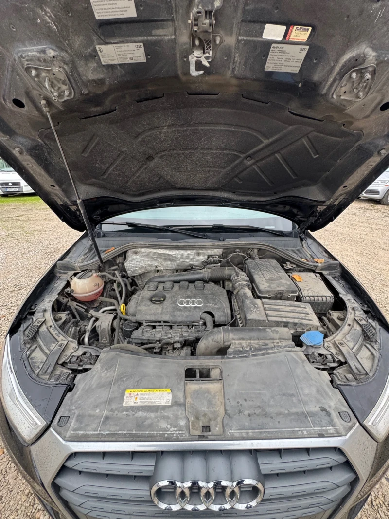 Audi Q3 2.0 TFSI S-tronic, снимка 10 - Автомобили и джипове - 52666184