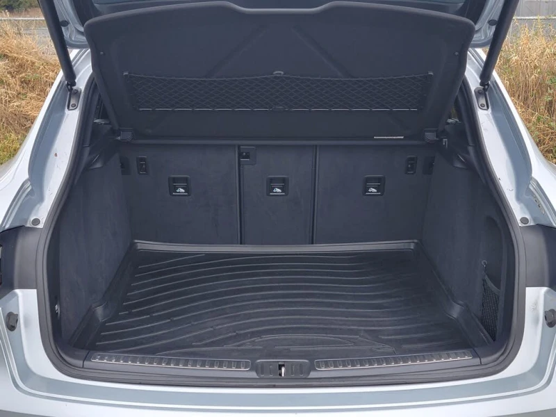 Porsche Macan S AWD* CLEAN CARFAX* АвтоКредит * (ЦЕНА ДО БГ), снимка 13 - Автомобили и джипове - 53458064