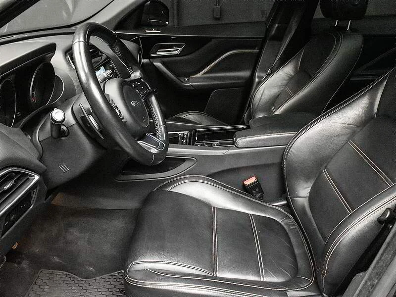 Jaguar F-PACE 25T AWD PRESTIGE* От представителство  - изображение 9