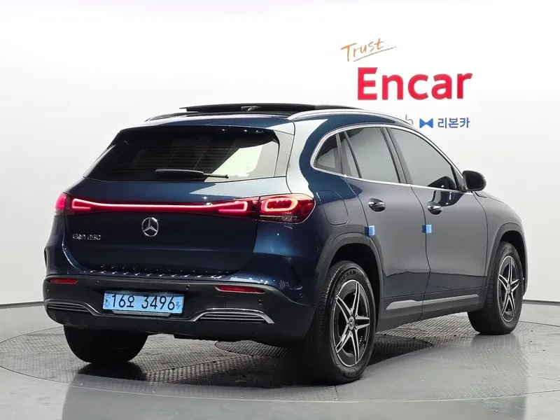 Mercedes-Benz EQA, снимка 2 - Автомобили и джипове - 55008941