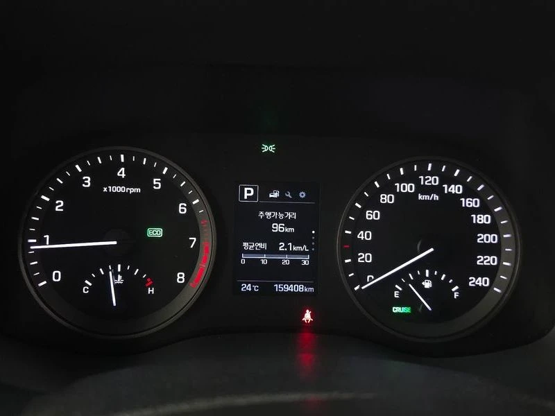 Hyundai Tucson Gasoline 1.6 turbo 2WD| 177к.с., снимка 7 - Автомобили и джипове - 55949975