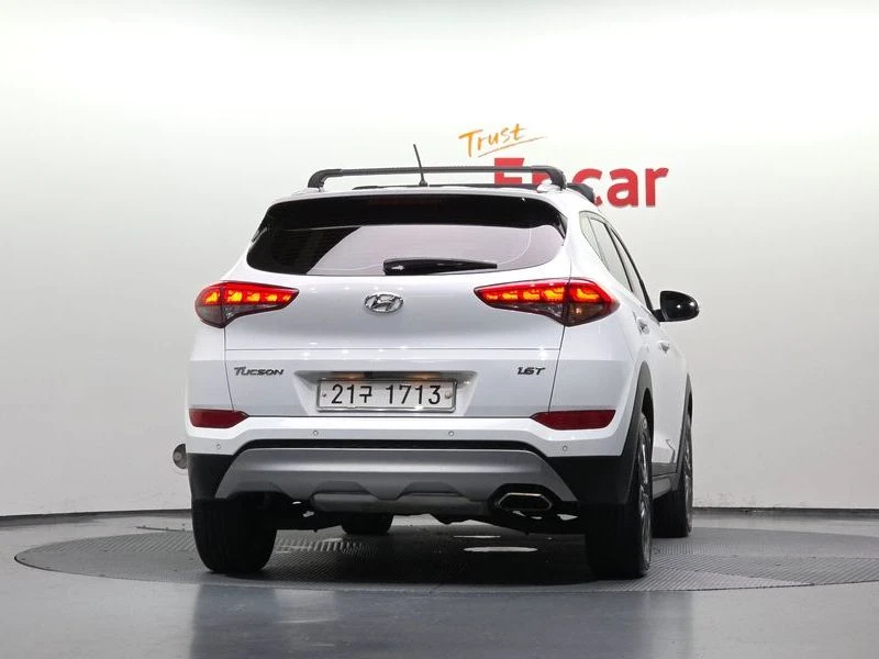 Hyundai Tucson Gasoline 1.6 turbo 2WD| 177к.с., снимка 3 - Автомобили и джипове - 55949975