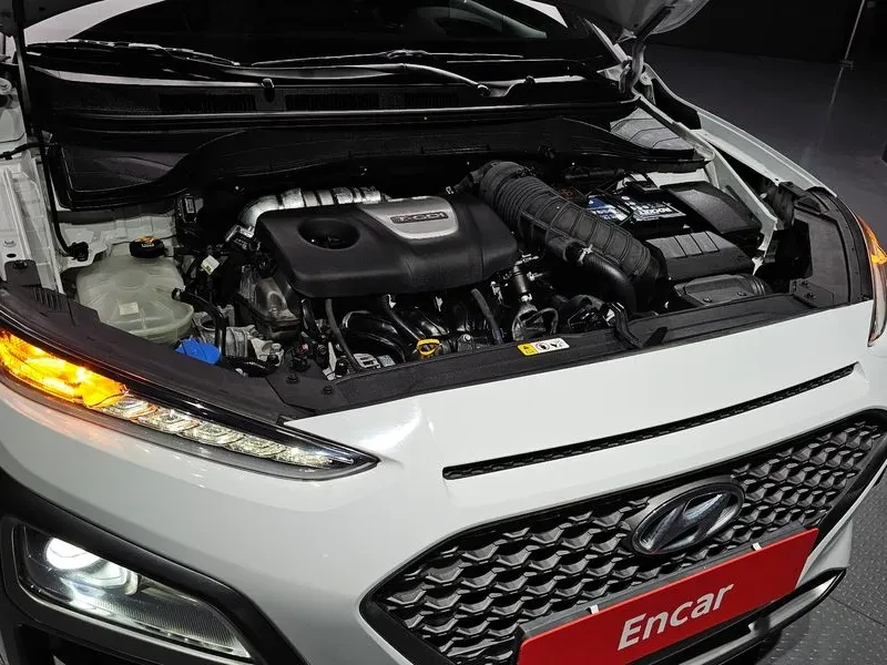 Hyundai Kona 1.6 Turbo 4Wd Modern Art, снимка 6 - Автомобили и джипове - 56129719