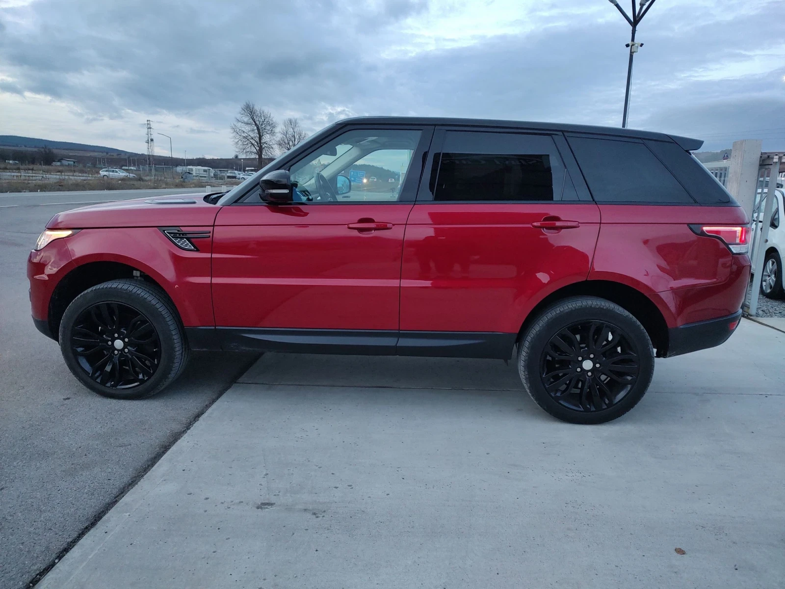 Land Rover Range Rover Sport  - изображение 3