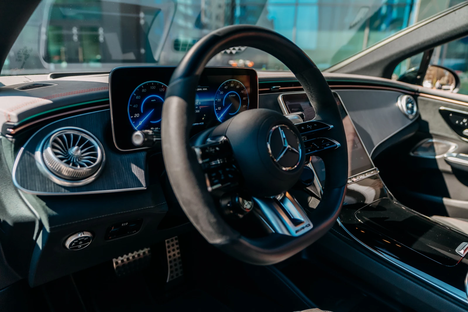 Mercedes-Benz EQE 43 AMG PANO FULL AIRMATIC GERMANY | Mobile.bg   7