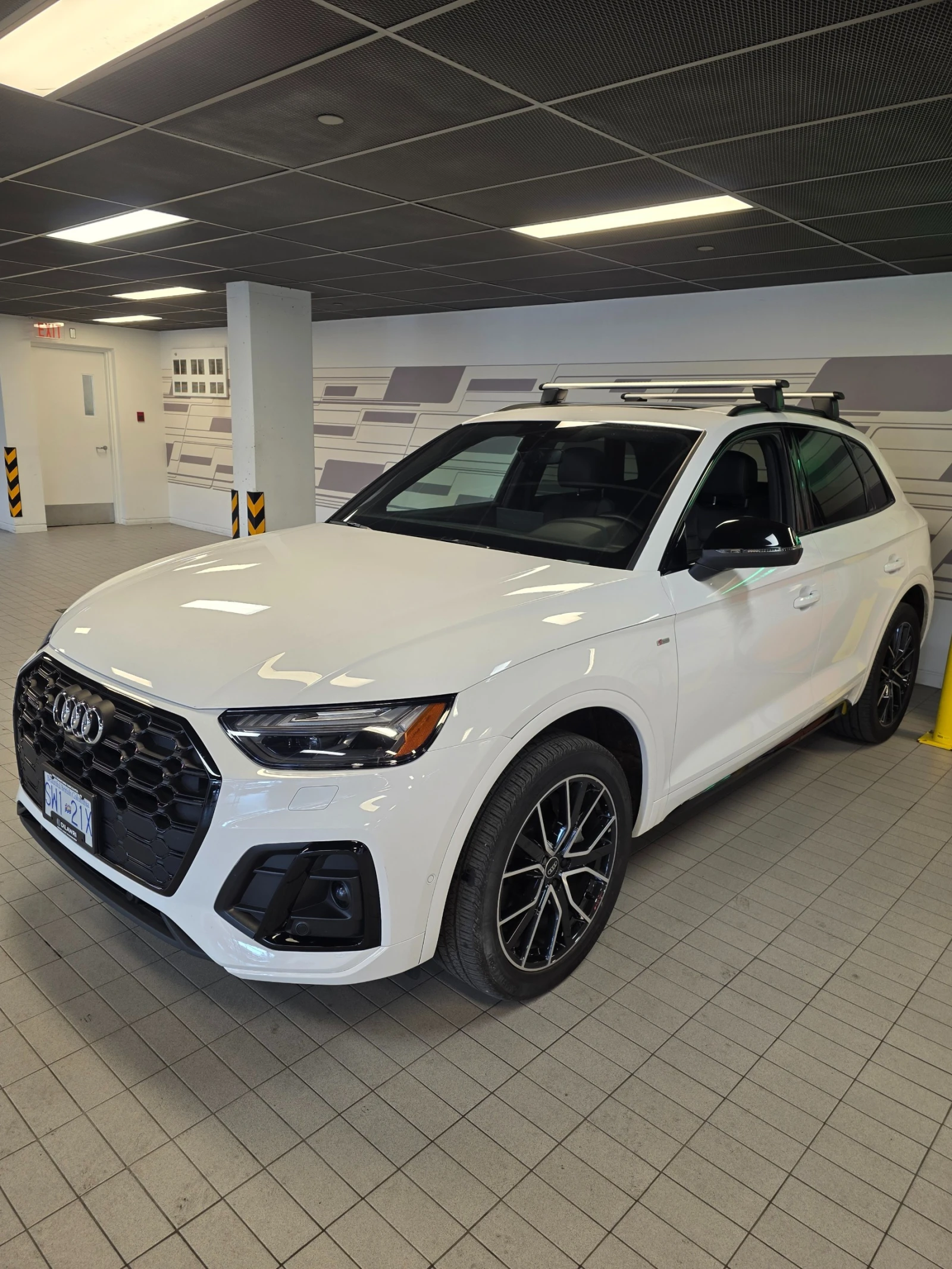 Audi Q5 Technik CARFAX * * АВТО КРЕДИТ * *  - изображение 2