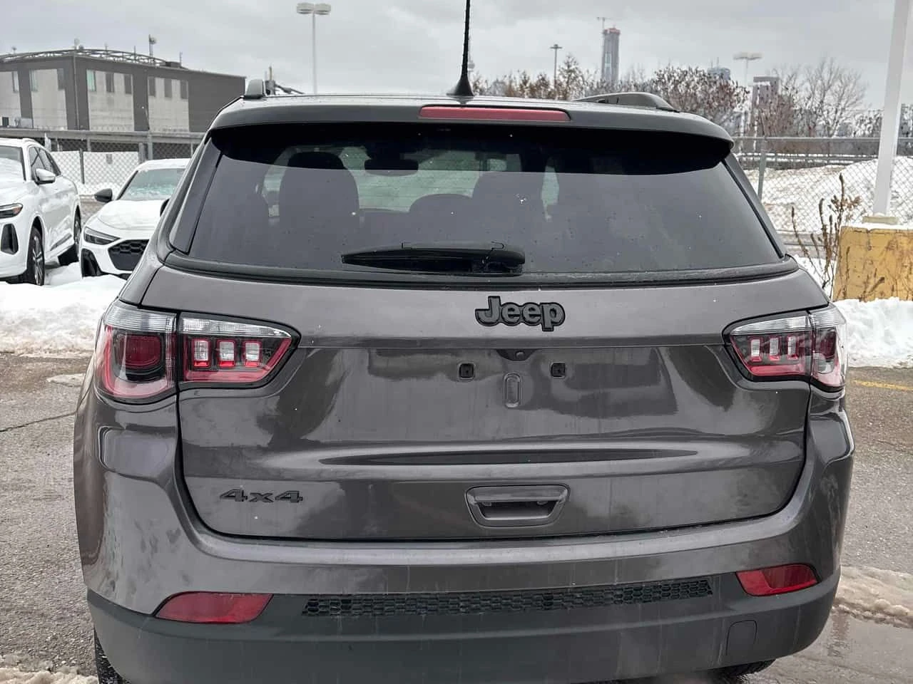 Jeep Compass * Altitude * CARFAX * ������ * ������� * ����� * N | Mobile.bg � ����������� 4